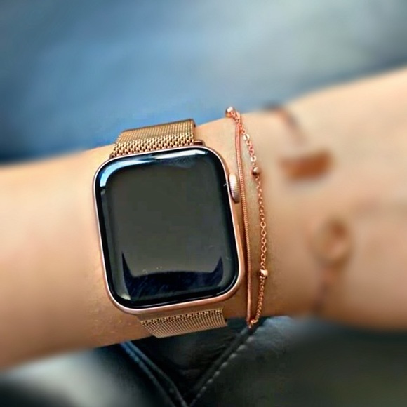 Metallic magnetic watch band - Picture 3 of 3